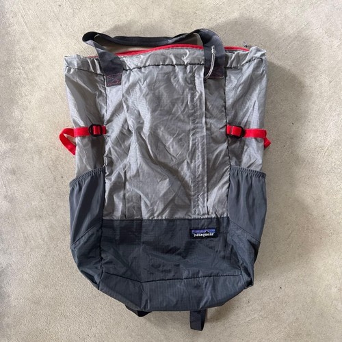 Sac dos fourre tout - à, de